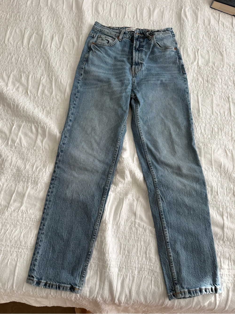 Zara Light Blue Straight Leg Women’s Jeans